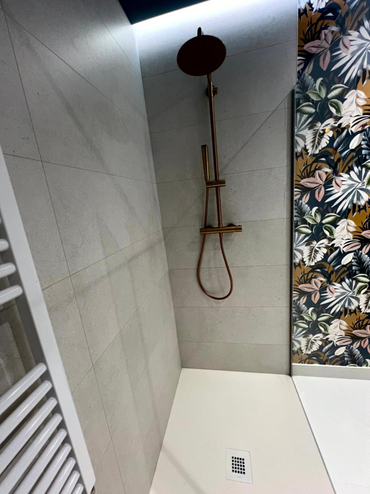 Chapiteles Catedral Apartment บูร์โกส ภายนอก รูปภาพ
