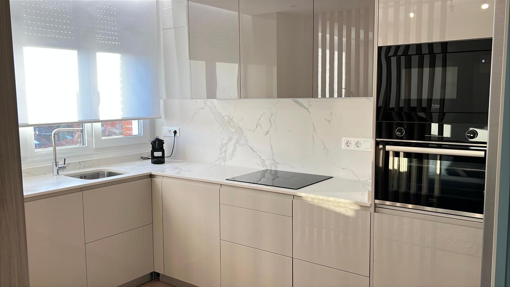 Chapiteles Catedral Apartment บูร์โกส ภายนอก รูปภาพ